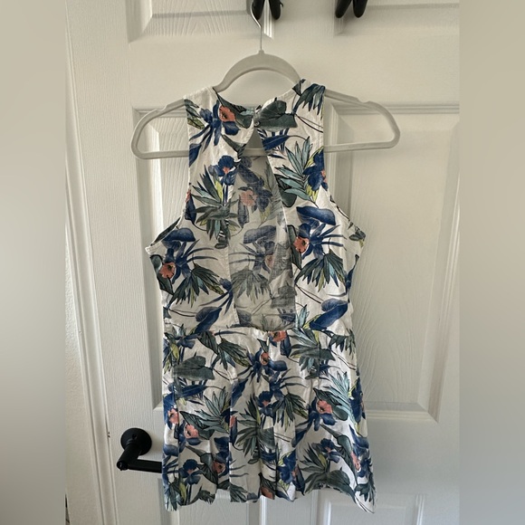 HOLLISTER pattern romper - Picture 5 of 7